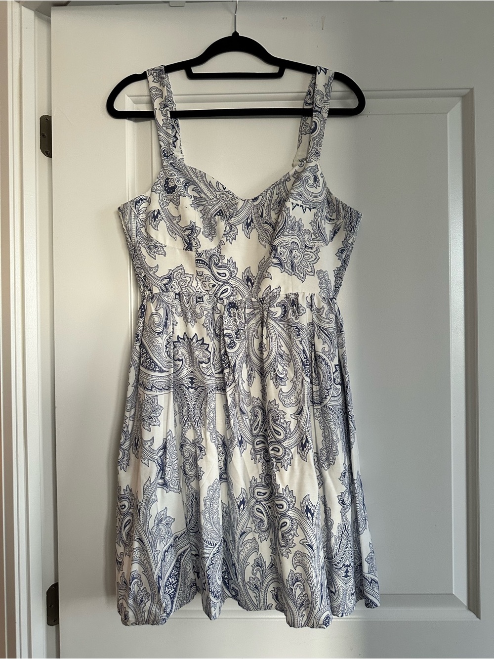 Dex White and Navy Paisley Mini Dress